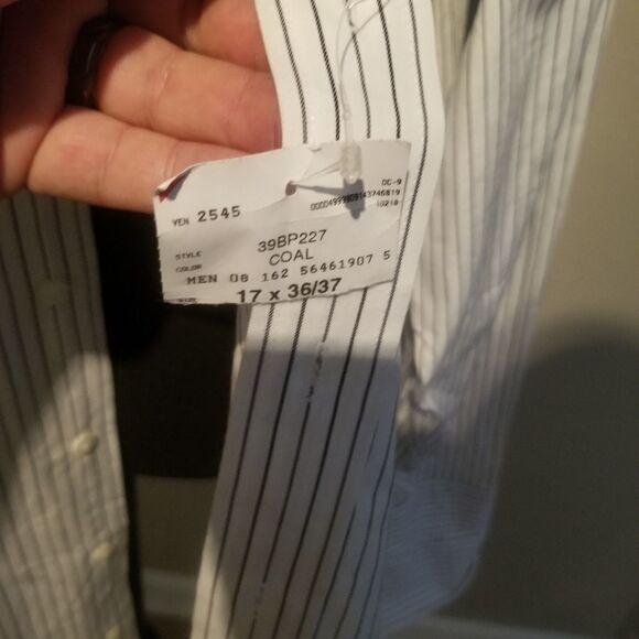DONALD J TRUMP SIGNATURE SERIES DRESS SHIRT TALL REGULAR NEW WITH TAGS b13 - Picture 3 of 8
